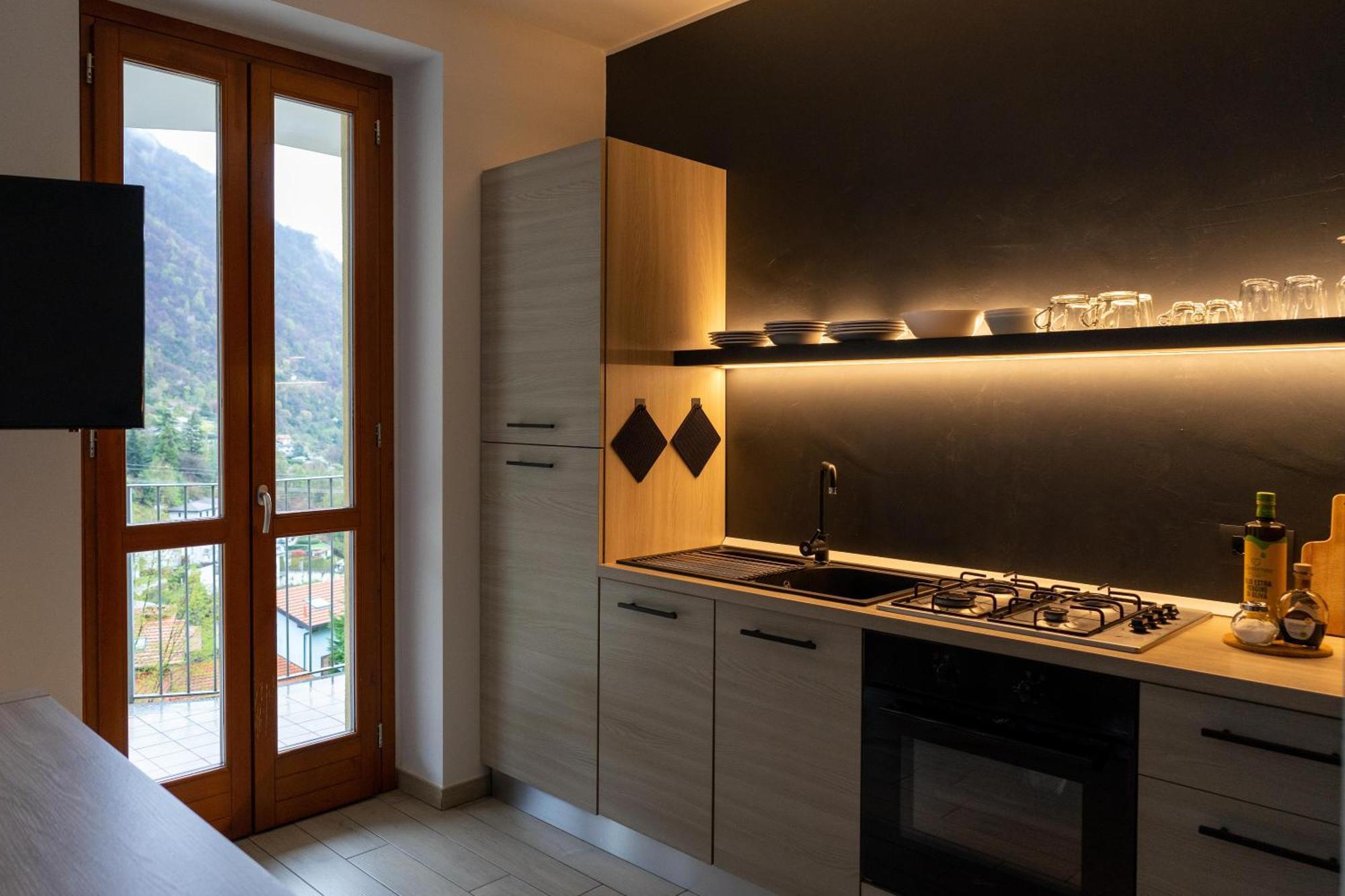 Vista Dolce Isola _ Lakeview Pool, Terrace & Garden Apartment Argegno Chambre photo